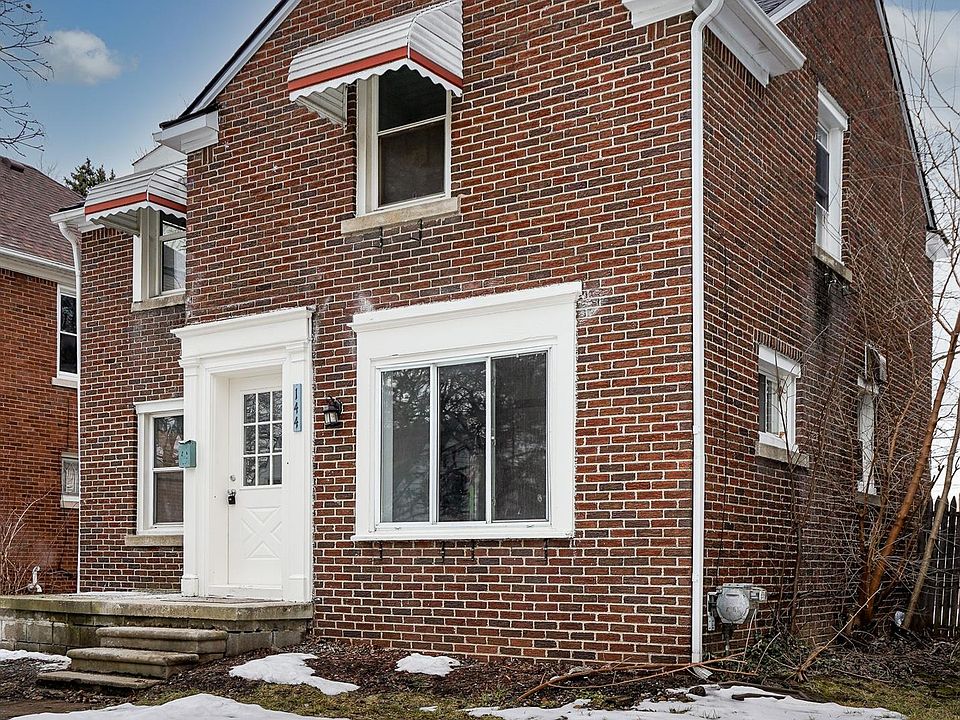 1st image of 144 Dwight Ave