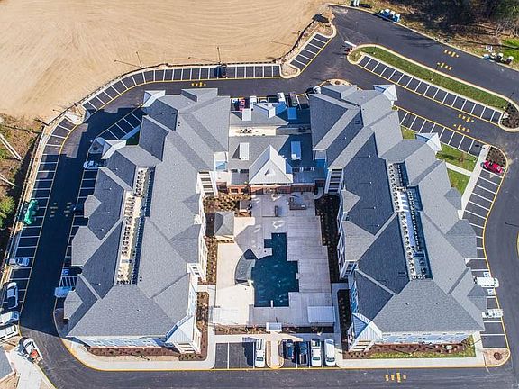 3rd image of 10520 Stoney Bluff Dr #101