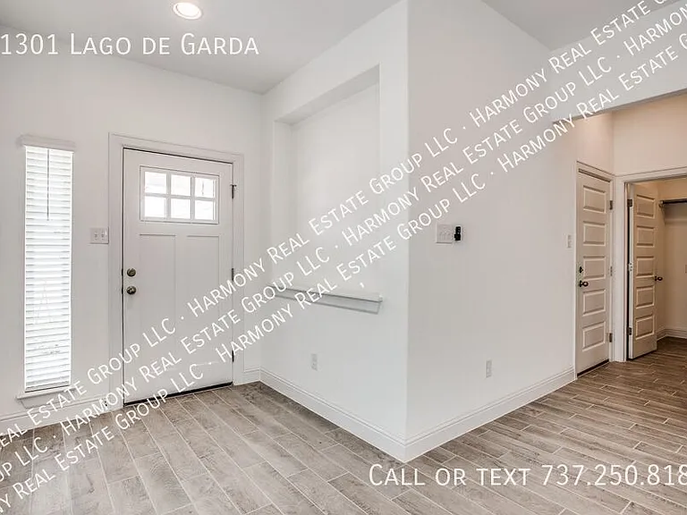 11301 Lago De Garda Dr — Photo 4