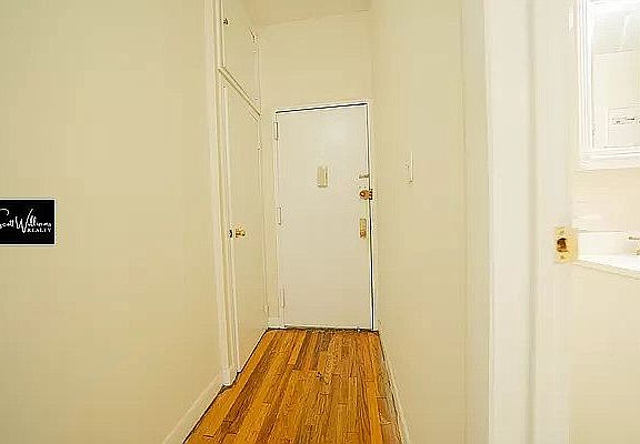 4th image of 306 Stuyvesant Ave #3D