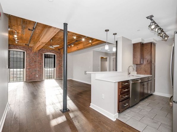 130 John St UNIT 355