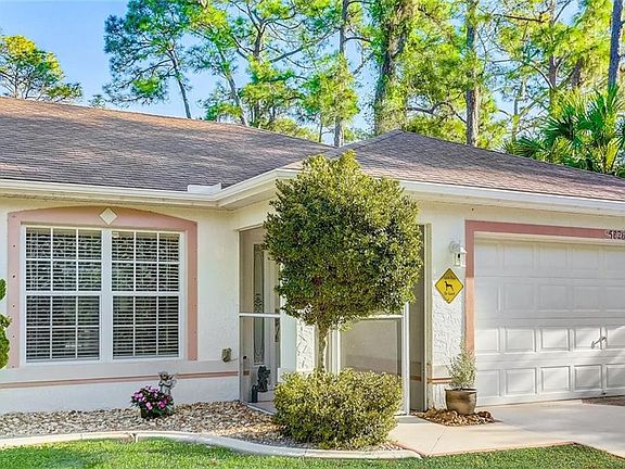 3rd image of 5826 Casanova Ave