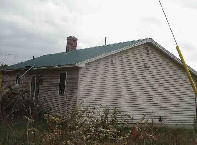 2nd image of 476 Bailey Rd