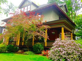 44 Kenyon St, Hartford, CT 06105