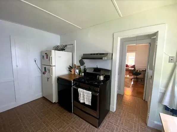 37 Brington Rd #1B, Brookline, MA 02445