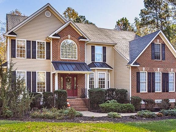 2nd image of 11207 Sterling Cove Dr
