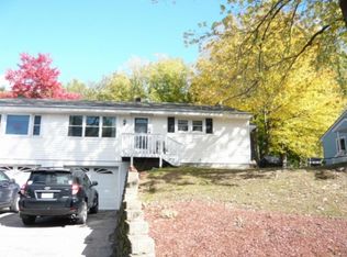 5 Newland Ave, Hudson, NH 03051