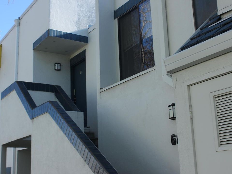 1st image of 687 Portofino Ln
