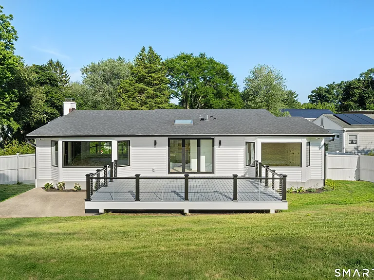 2 Drumlin Rd — Photo 35