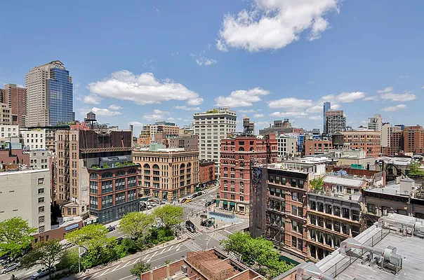 Sold by Nest Seekers International | media 16