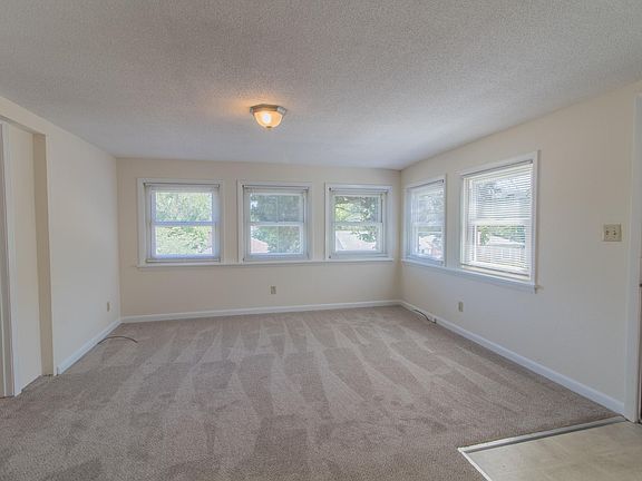 4th image of 7410 Hoover Ave