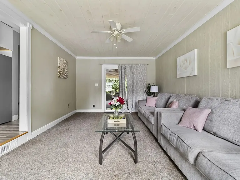 4 Hathorn St — Photo 7
