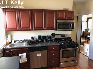 35 Allston St #32, Dorchester Center, MA 02124