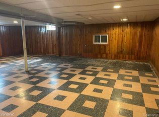 22170 Harding Ave, Oak Park, MI 48237