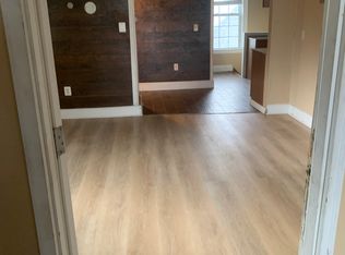 321 Weeden St UNIT 3, Pawtucket, RI 02860