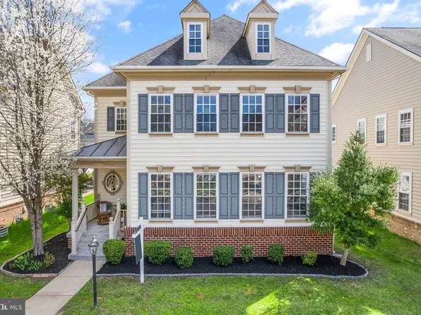 10537 Poagues Battery Dr, Bristow, VA 20136