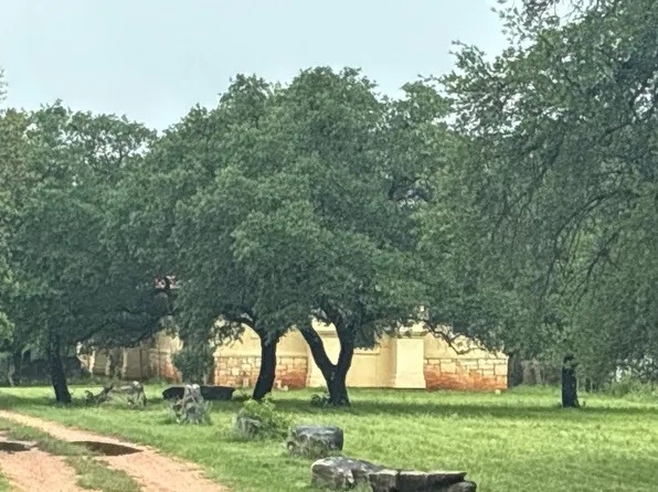 25042 River Rd, Spicewood, TX 78669