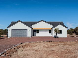 7943 N Red Lake Rd, Williams, AZ 86046