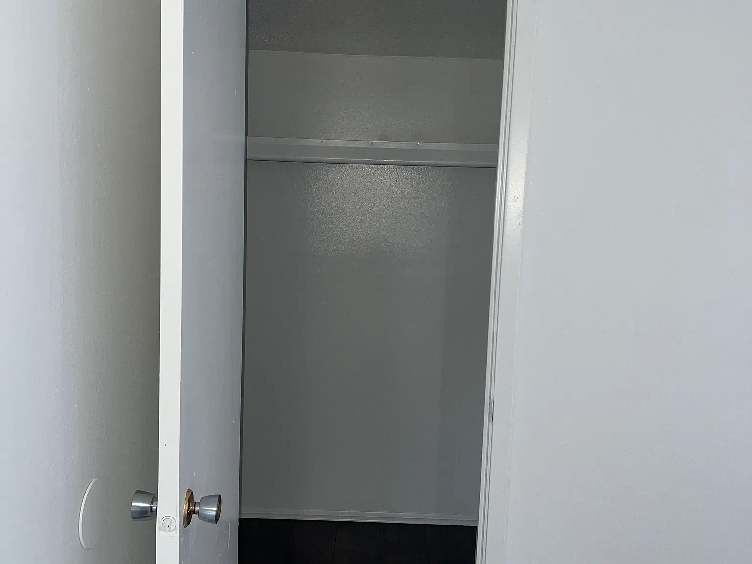 2 bed, 2.5 bath, 1200 sqft, $1,180 — Photo 4