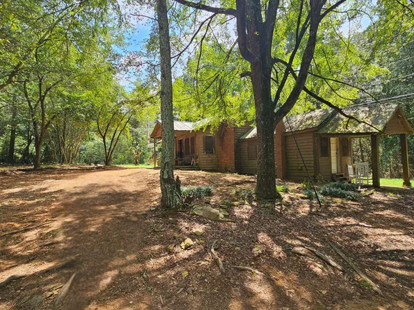 1070 Highway 18 W, Barnesville, GA 30204