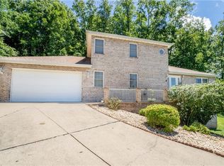 201 Cyrus Point Pl, Charleston, WV 25314