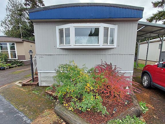 2nd image of 620 SE 2nd Ave Unit 24