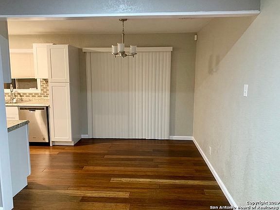 5th image of 307 Stimmel St