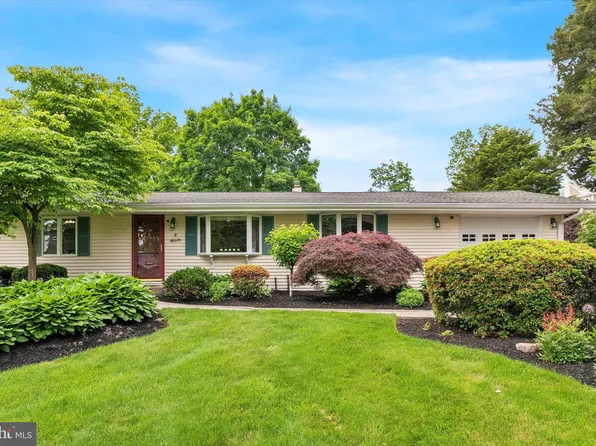 1032 Virginia Ave, Langhorne, PA 19047