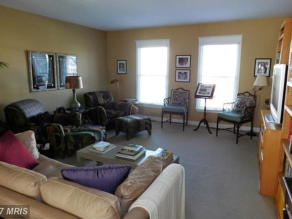 5th image of 625 Picadilly Dr