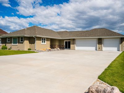 770 N Ridge Way, Buffalo, WY, 82834