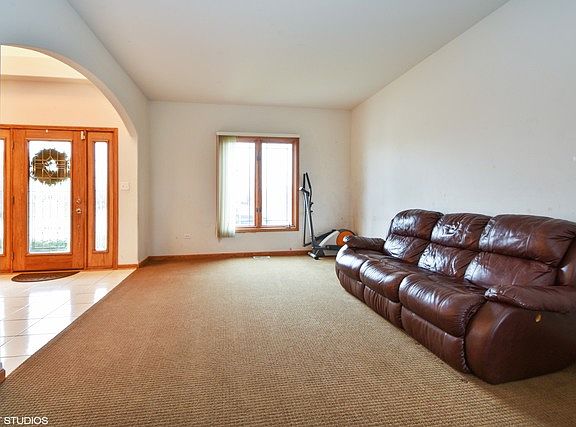 4th image of 23031 Lakeview Estates Blvd