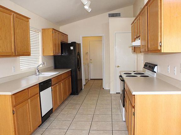 3rd image of 8342 W Audrey Ln