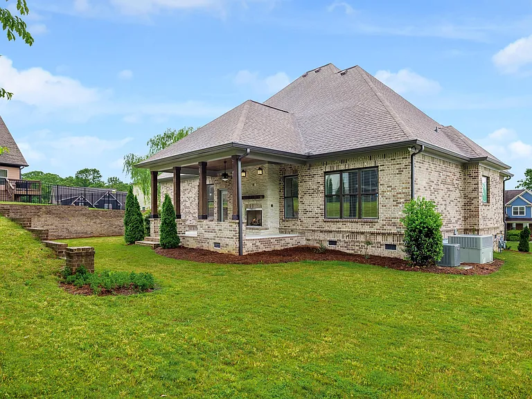 4313 Brush Creek Ct — Photo 17