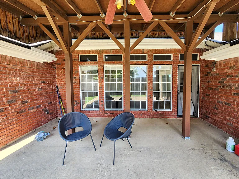 2906 Whetstone Ln — Photo 30