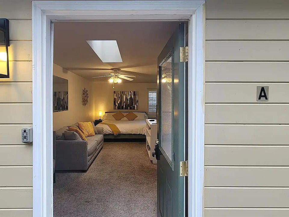 130 Helman St Ashland OR Zillow