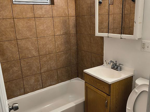 2nd image of 10613 S Edbrooke Ave #2A