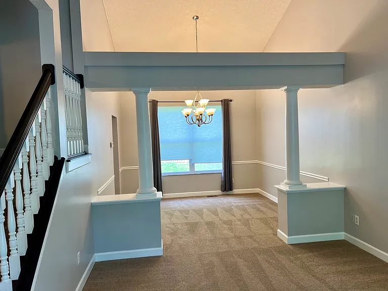 8103 Barlow Rd — Photo 2