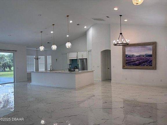 3rd image of 2255 82nd Avenue SW