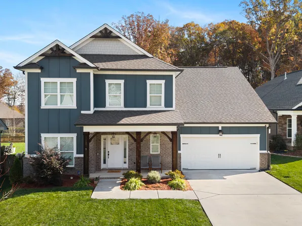 558 Deer Valley Dr, Hixson, TN 37343