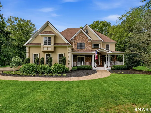 8 Lindera Lane, Clinton, CT 06413