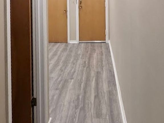 5th image of 4 Beckett St APT 1
