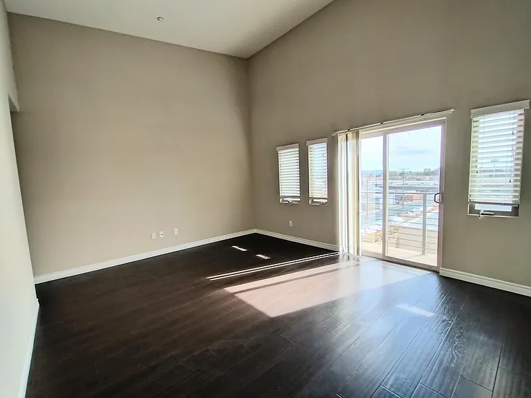 402 S San Gabriel Blvd #28 — Photo 10
