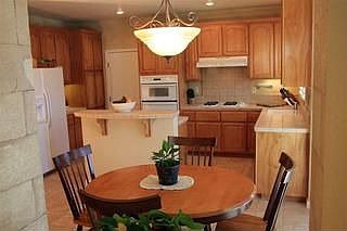 4th image of 2958 Tilbury Way