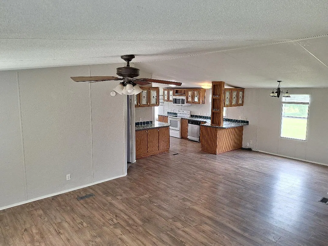 Private Road 2308, Quinlan — Photo 1