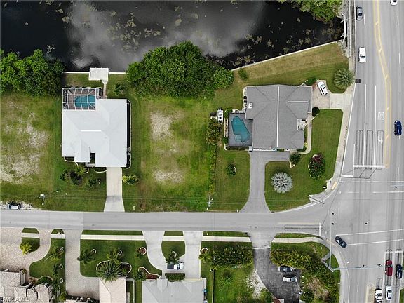 4th image of 8 SE 8th Pl Lot 4