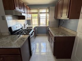 2475 Summer St, Stamford, CT