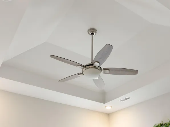 92 Rock Bridge Dr, Ringgold, GA 30736