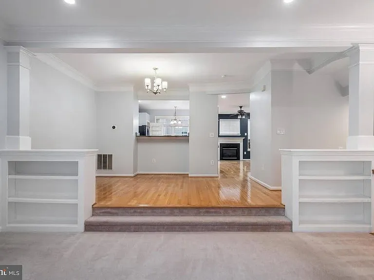 8648 Royal Worcester Ln — Photo 13