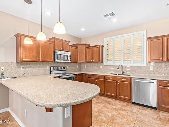 5th image of 12921 W CRESTVALE Drive