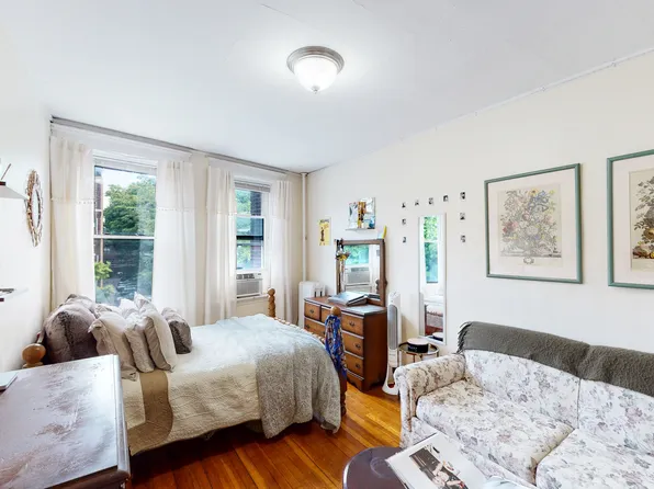 33 Walbridge St #5, Allston, MA 02134